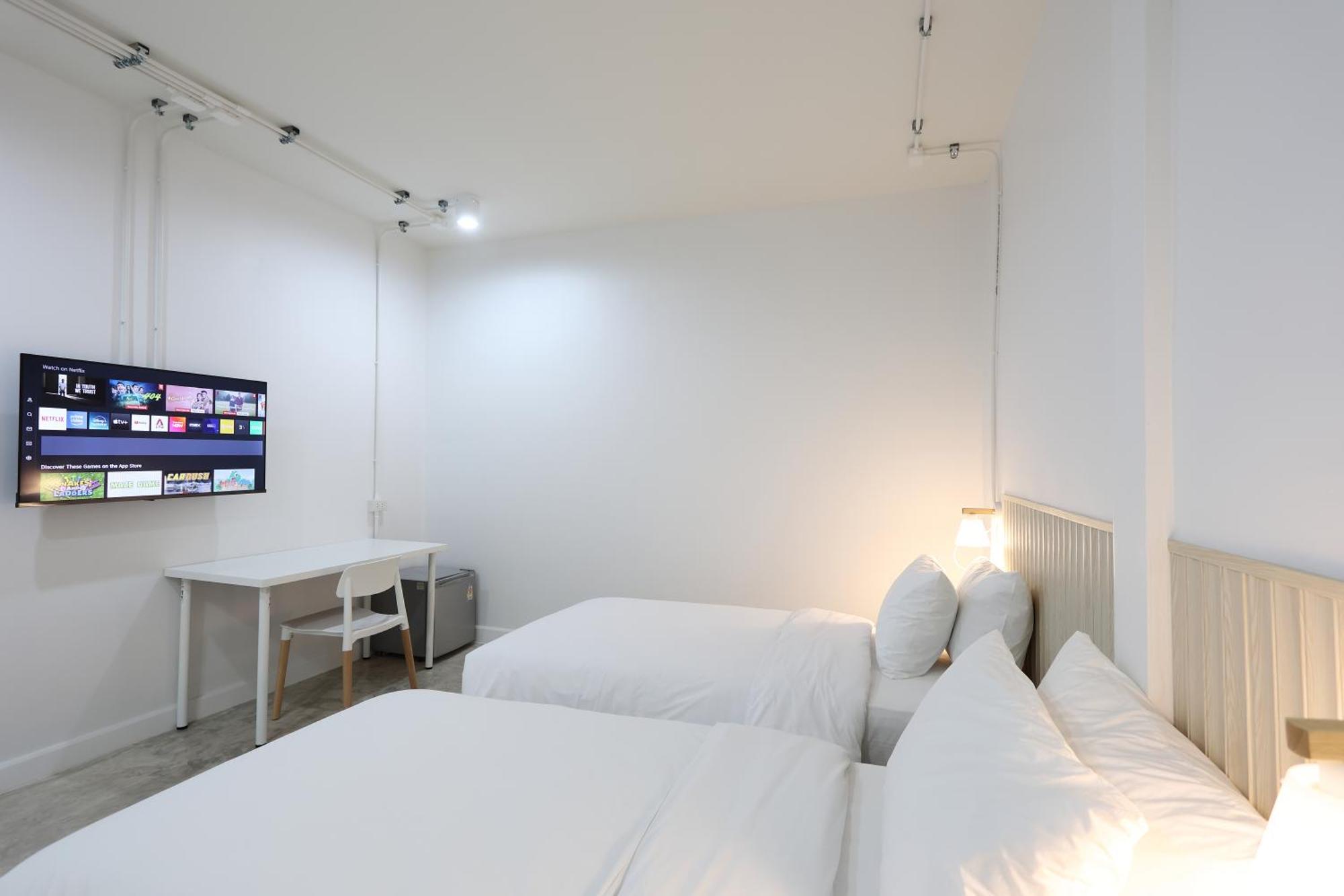Hotel Lfour Phuket